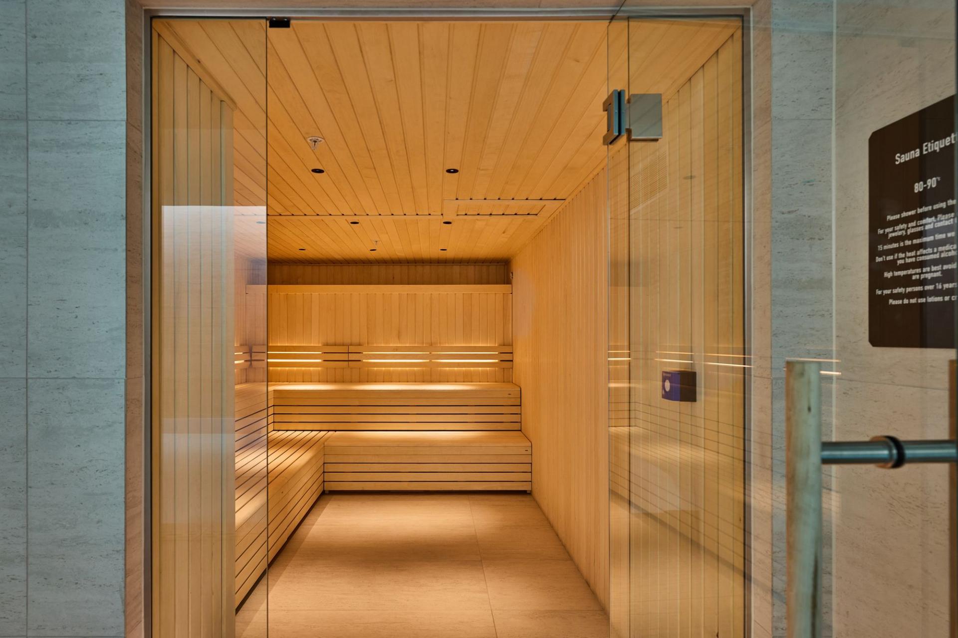 Apartment for sale with 3 bedrooms, Waterhouse Gardens, Dutton Street